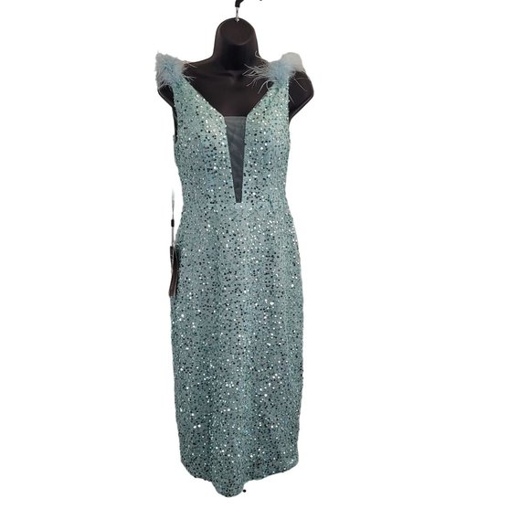 NEW Blue Dress Below Knee Sparkle Size 8 V Neck - Picture 1 of 10